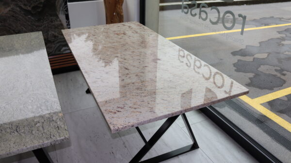 Esstisch Shivakashi Granit